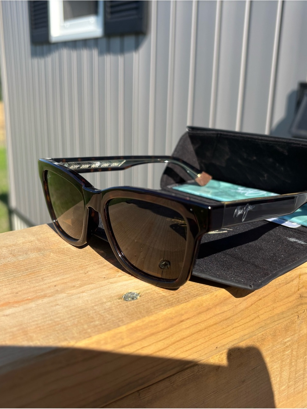 Black Polarized Maui Jim Sunglasses
